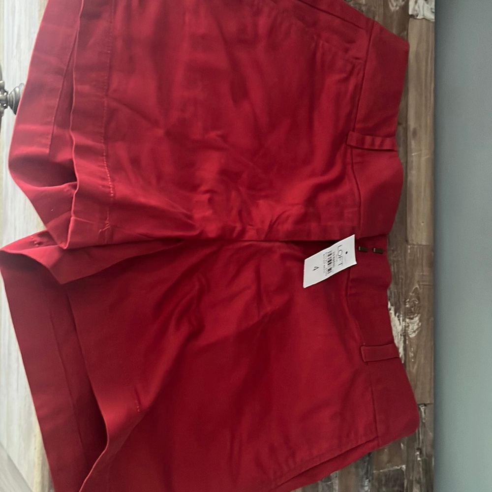 Tags intact brand new loft, size for red shorts mid length
